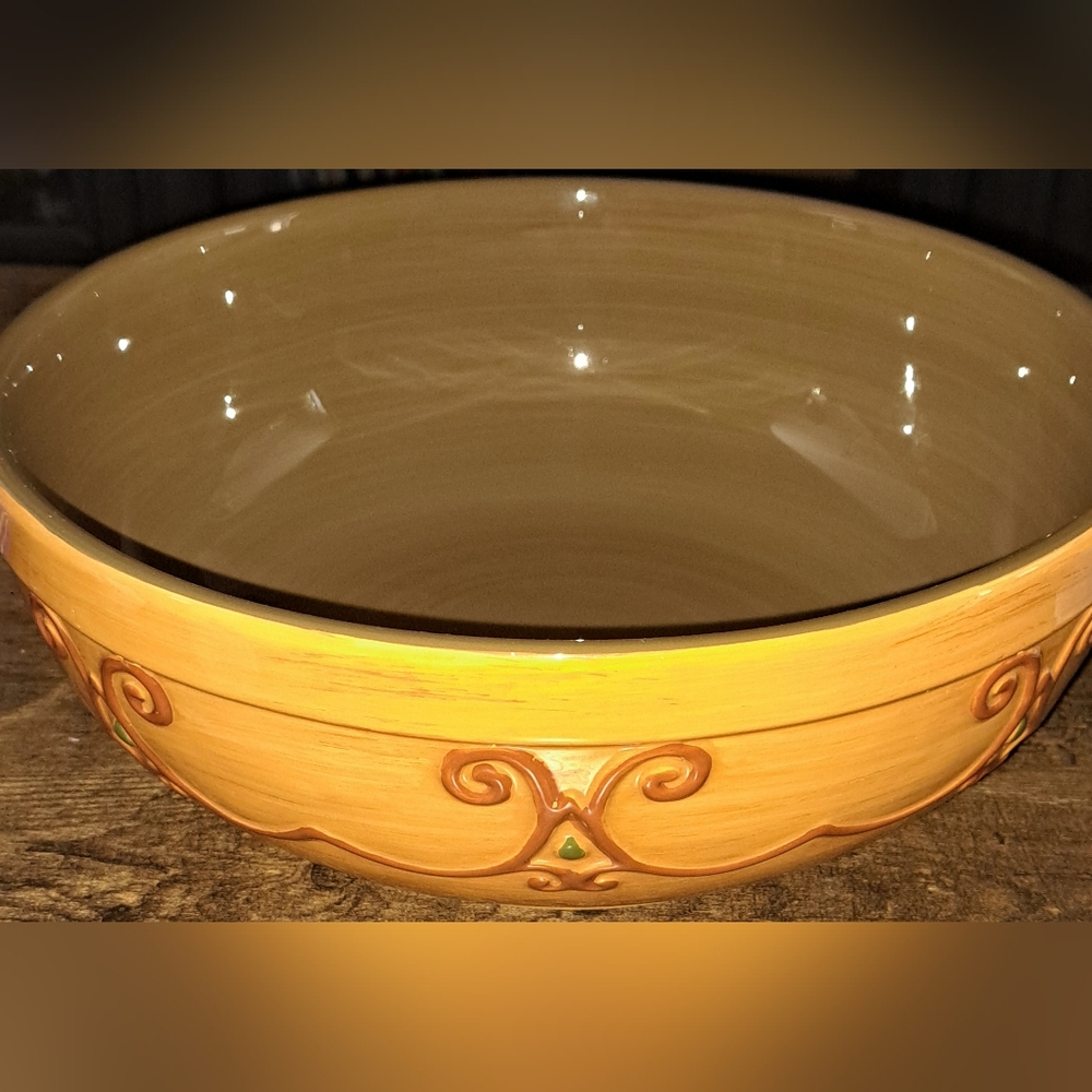 Elegant Tan Ceramic Bowl Like New Very Beautiful